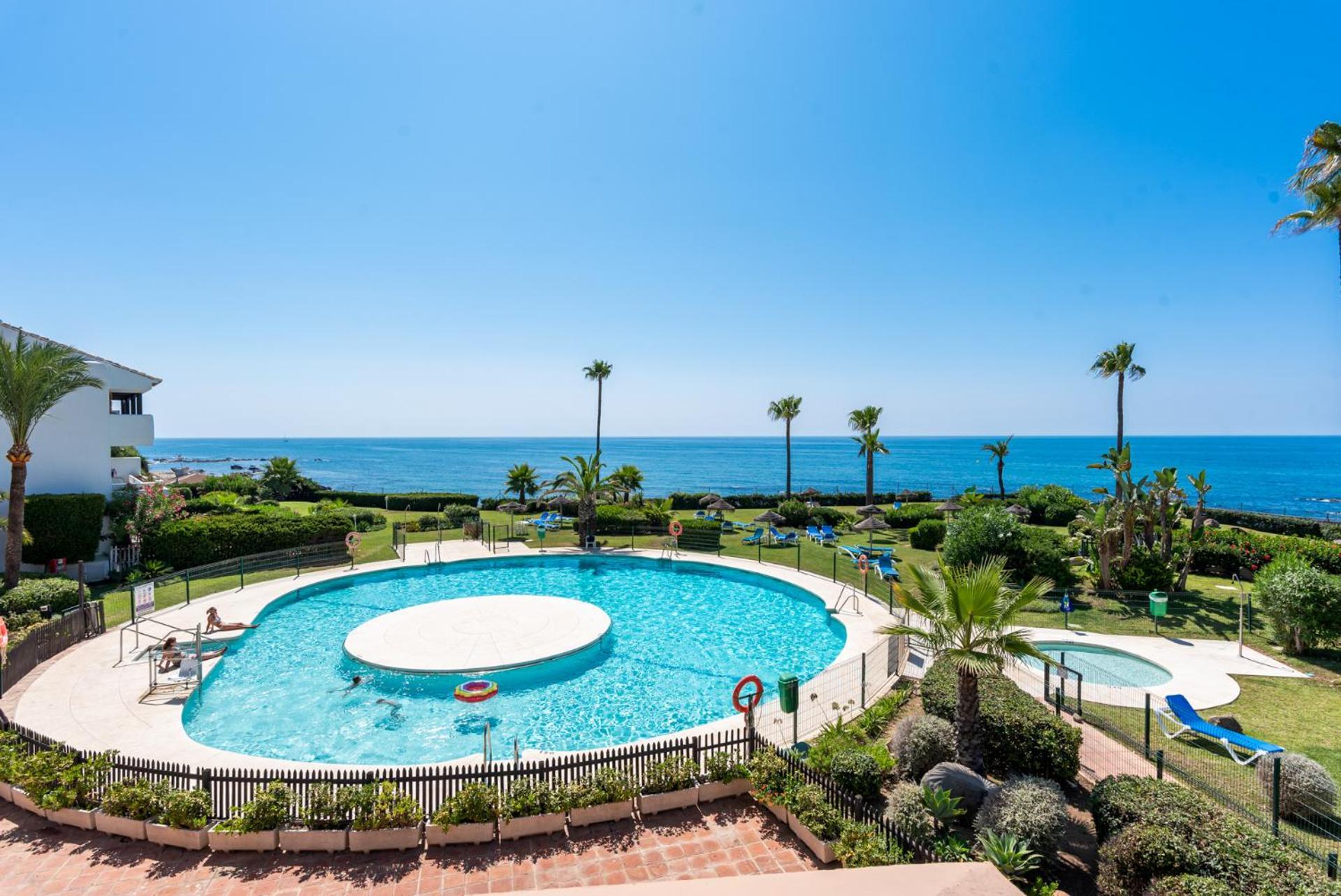 Miraflores Apartments By The Beach Costa Del Sol Sitio de Calahonda Buitenkant foto