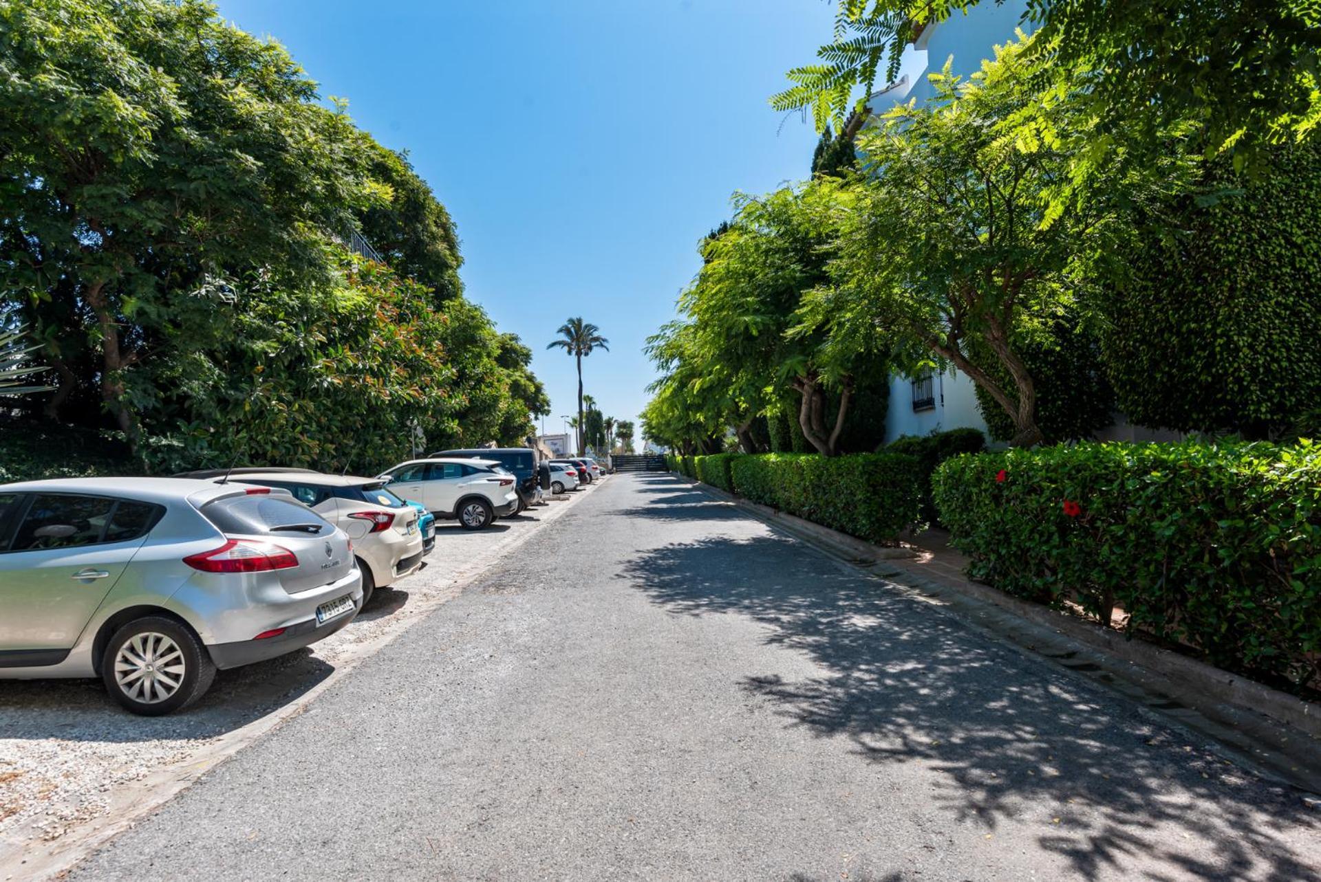 Miraflores Apartments By The Beach Costa Del Sol Sitio de Calahonda Buitenkant foto